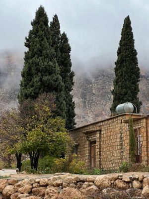 اقامتگاه بوم گردی باغ دراز اتاق کسری برای دو نفر استهبان
