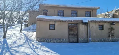 اقامتگاه های بوم گردی سابات خانه روستایی شماره 2 برای شش نفر روانسر