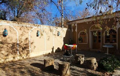 اقامتگاه های بوم گردی عمارت نعمت الهی اتاق برای پنج نفر ماهان