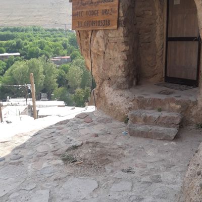 اقامتگاه بوم گردی آراز سوئیت دوبلکس برای چهار نفر اسکو