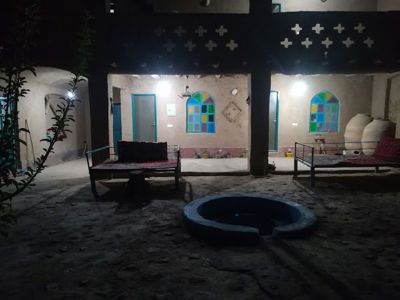 اقامتگاه های بوم گردی بابا اکبر اتاق 12 متری برای دو نفر (طبقه همکف) باخرز