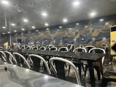 اقامتگاه بوم گردی باغ قو اتاق برای چهار نفر ( واحد های 26-18) پارسیان