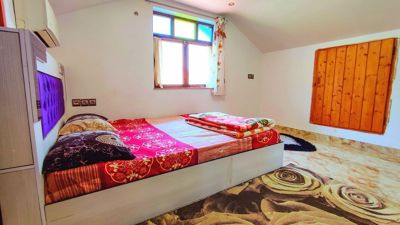 ویلا توریست قلعه رودخان سوئیت دو خوابه برای چهار نفر فومن