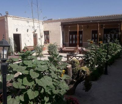 اقامتگاه بوم گردی ارگ کیان اتاق برای سه نفر کیان