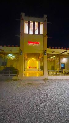 اقامتگاه بوم گردی سمسمو اتاق شش تخته بنای مصلی پارسیان