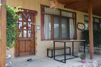اقامتگاه بوم گردی یارا کلبه شوکا برای دونفر تنکابن