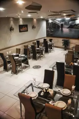 مهمانپذیر اسپینو اتاق چهار تخته مشهد