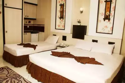 مهمانپذیر اسپینو اتاق چهار تخته مشهد