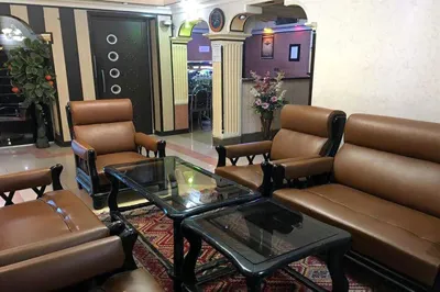مهمانپذیر سهند اتاق دو تخته توئین با حمام و سرویس بهداشتی (بازسازی شده) تهران