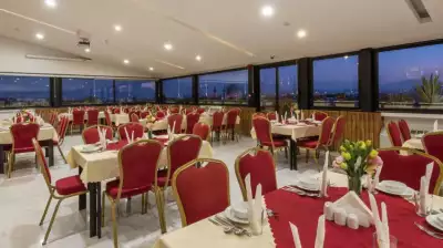 رستوران هتل شیخ بهایی اصفهان