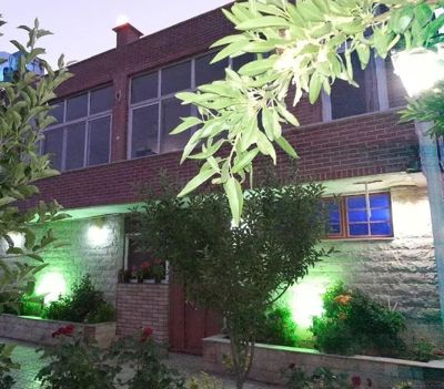 اقامتگاه بوم گردی آوای تالاب سوئیت برای دو نفر بروجن