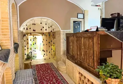 اقامتگاه سنتی آرا اتاق یک تخته اقتصادی یزد