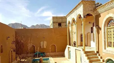 اقامتگاه های بوم گردی میراحمد خوافی اتاق برای چهار نفر خواف