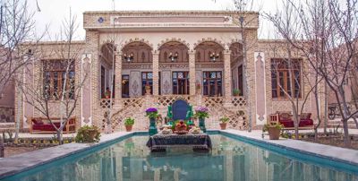 اقامتگاه بوم گردی کهندژ رادکان اتاق حوضخونه برای چهار نفر (فولبرد) چناران