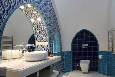 اقامتگاه سنتی عمارت بالابان اتاق دو تخته دبل آشیانه فاخته دارای تراس (131) کاشان