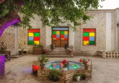 اقامتگاه سنتی عمارت خورشید پردیسان اتاق شماره 2 برای سه نفر درگز