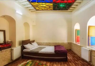 اقامتگاه سنتی عمارت خورشید پردیسان اتاق شماره 4 برای سه نفر درگز
