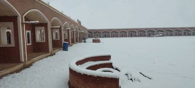 اقامتگاه سنتی کاروانسرای لیلی و مجنون اتاق کف خواب ویژه سنتی برای سه نفر (20 متری) آران و بیدگل