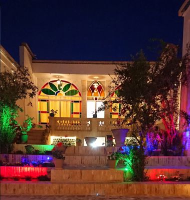 اقامتگاه های بوم گردی ملک اتاق ختایی برای دو نفر کاشان