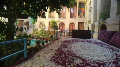 اقامتگاه بوم گردی لوتوس اتاق یک تخته شیراز