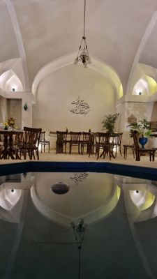 اقامتگاه های بوم گردی ملک اتاق اشرفی برای چهار نفر (زیر زمین) کاشان