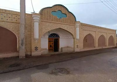 اقامتگاه سنتی کلیاس اتاق سه دری برای سه نفر کرمان