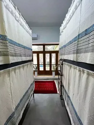 اقامتگاه های بوم گردی چیلا پنج تخت در خوابگاه شش تخته آقایان اصفهان