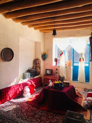 اقامتگاه بوم گردی رونیا سنندج