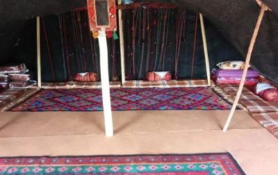 اقامتگاه های بوم گردی دیکاکو سیاه چادر برای دو نفر طبس