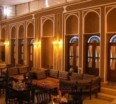 اقامتگاه بوم گردی شبستان اتاق رخ بام برای یک نفر اردکان