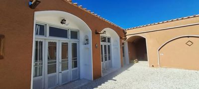 اقامتگاه های بوم گردی خانه مادری اتاق نارگون برای دو نفر نجف آباد