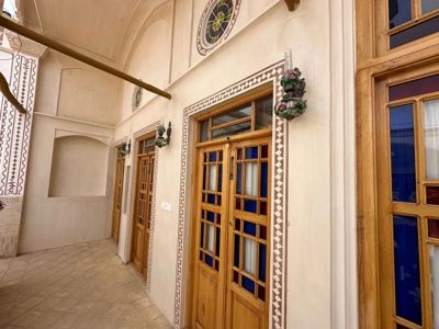 اقامتگاه سنتی باران اتاق سه تخته ثریا آران و بیدگل