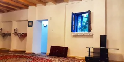 اقامتگاه های بوم گردی داروک سوئیت سنتی کادوس برای پنج نفر ماسال