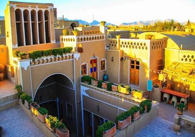 اقامتگاه های بوم گردی انار عقدا اتاق شیرین عقدایی برای دونفر اردکان