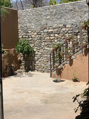 اقامتگاه های بوم گردی دره پرستوها اتاق همیشه بهار برای سه نفر نیشابور