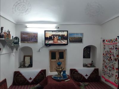 اقامتگاه بوم گردی مرسد اتاق شماره پنج 24 متری برای چهار نفر رشتخوار