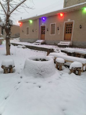 اقامتگاه بوم گردی نگین چهلمیر اتاق پرستو برای دو نفر درگز