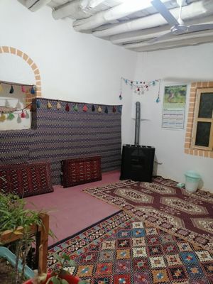 اقامتگاه بوم گردی نگین چهلمیر اتاق توکا برای هشت نفر درگز