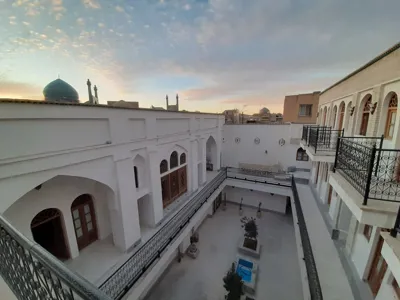 اقامتگاه سنتی شاهان دو تخته توئینVIP ( با چشم انداز میدان نقش جهان) اصفهان