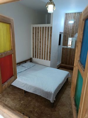 اقامتگاه سنتی شاهان اتاق سه تخته چناران