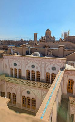 اقامتگاه سنتی عمارت آقاحسینی کاشان