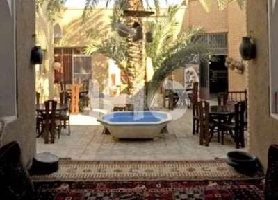 محوطه اقامتگاه  قافله کویر خور و بیابانک