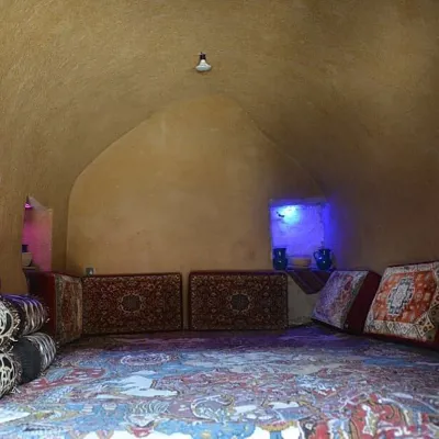 اقامتگاه بوم گردی گینای اتاق شیخ علی خان گنبدی برای دو نفر سامان