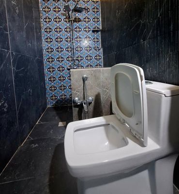 اقامتگاه بوم گردی عمارت سرهنگ اتاق ماژور برای چهار نفر نطنز