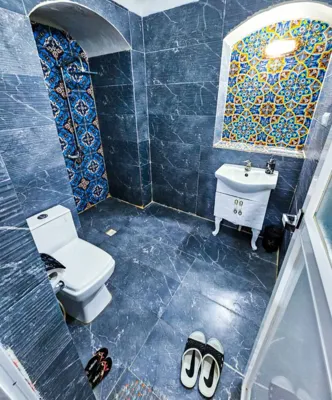 اقامتگاه بوم گردی عمارت سرهنگ اتاق سپهسالار برای چهار نفر نطنز