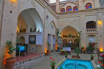 هتل سنتی خانه سرابی شوشتر