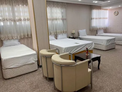 هتل مهربد فیروزه میبد