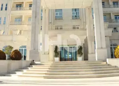 ورودی هتل بغدادی