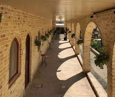 هتل ستاره کویر گرمسار