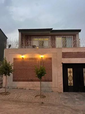 نمای ساختمان ویلا تبریزی مشهد